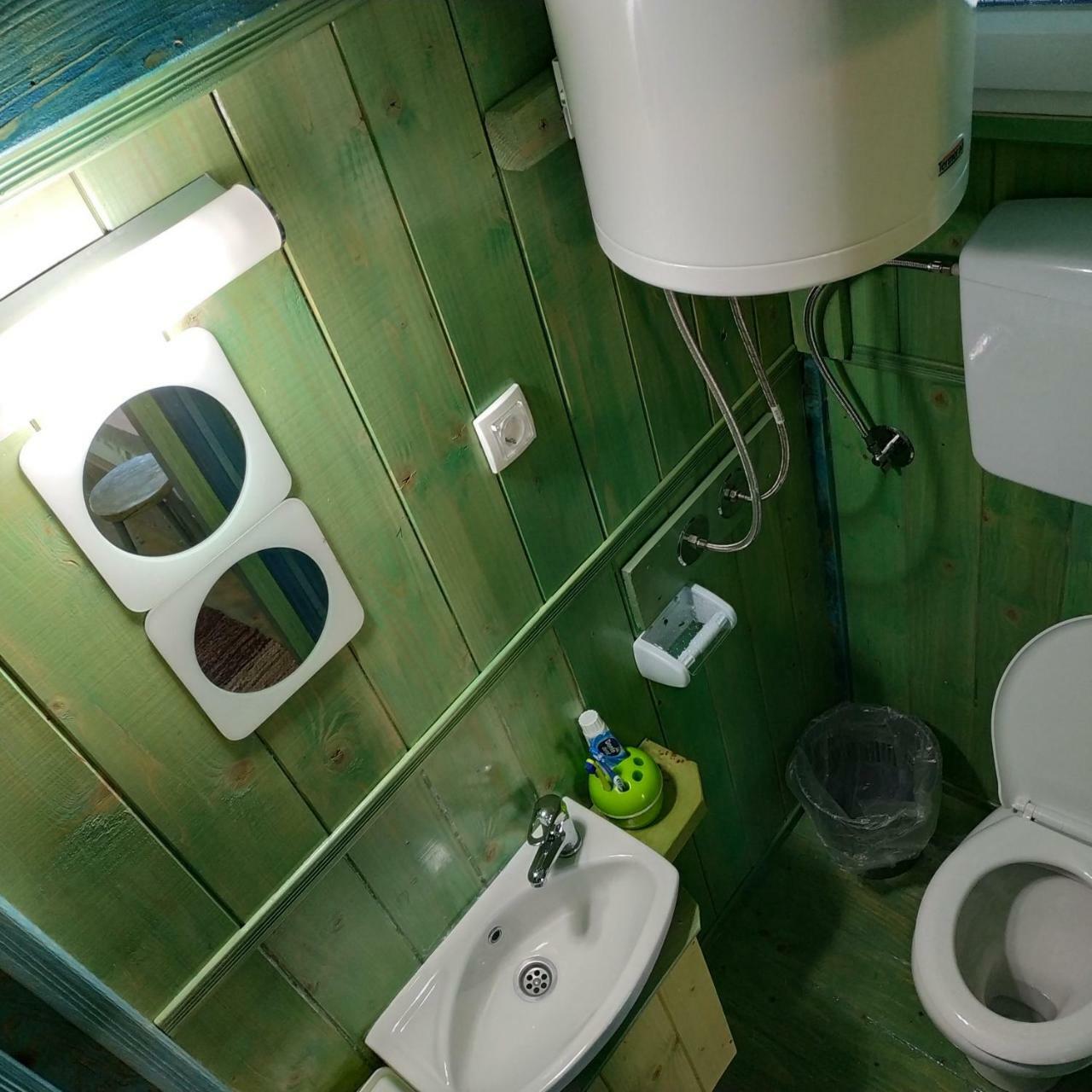Guesthouse Bajka Vinci المظهر الخارجي الصورة