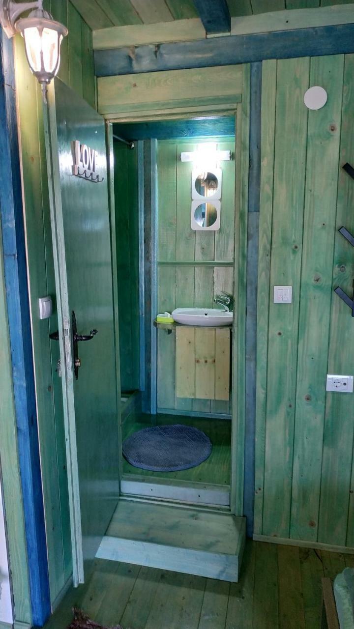 Guesthouse Bajka Vinci المظهر الخارجي الصورة